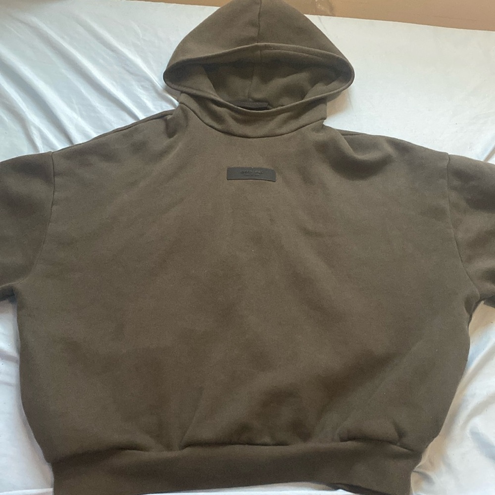 Selling essential hoodie!!!!! For the low!!